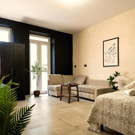 La Corte - Bilocale 3 * Novara