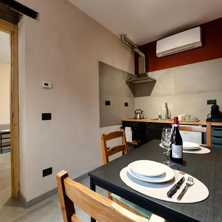 La Corte - Bilocale 3 * Novara